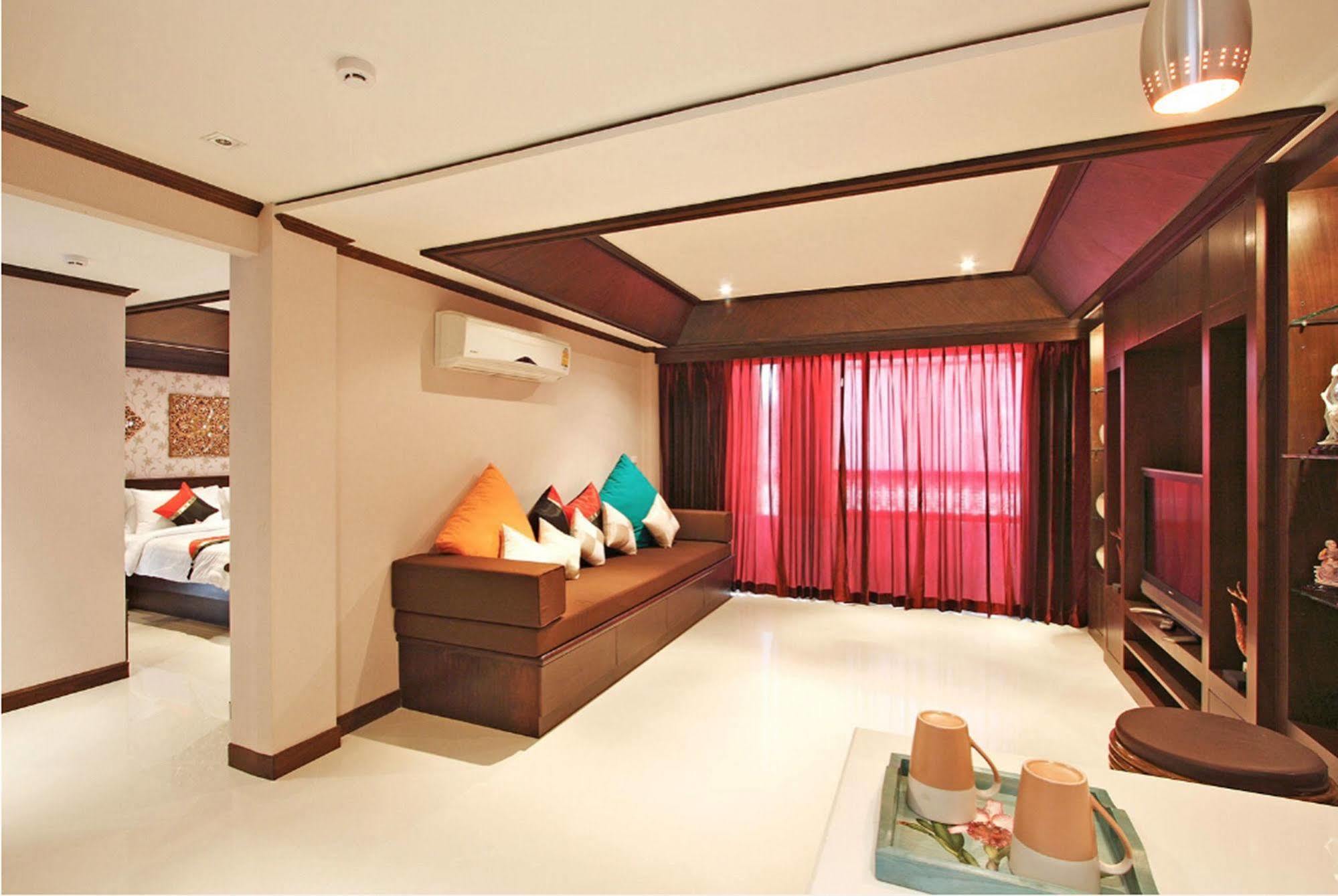 Rayaburi Hotel, Patong Exteriér fotografie