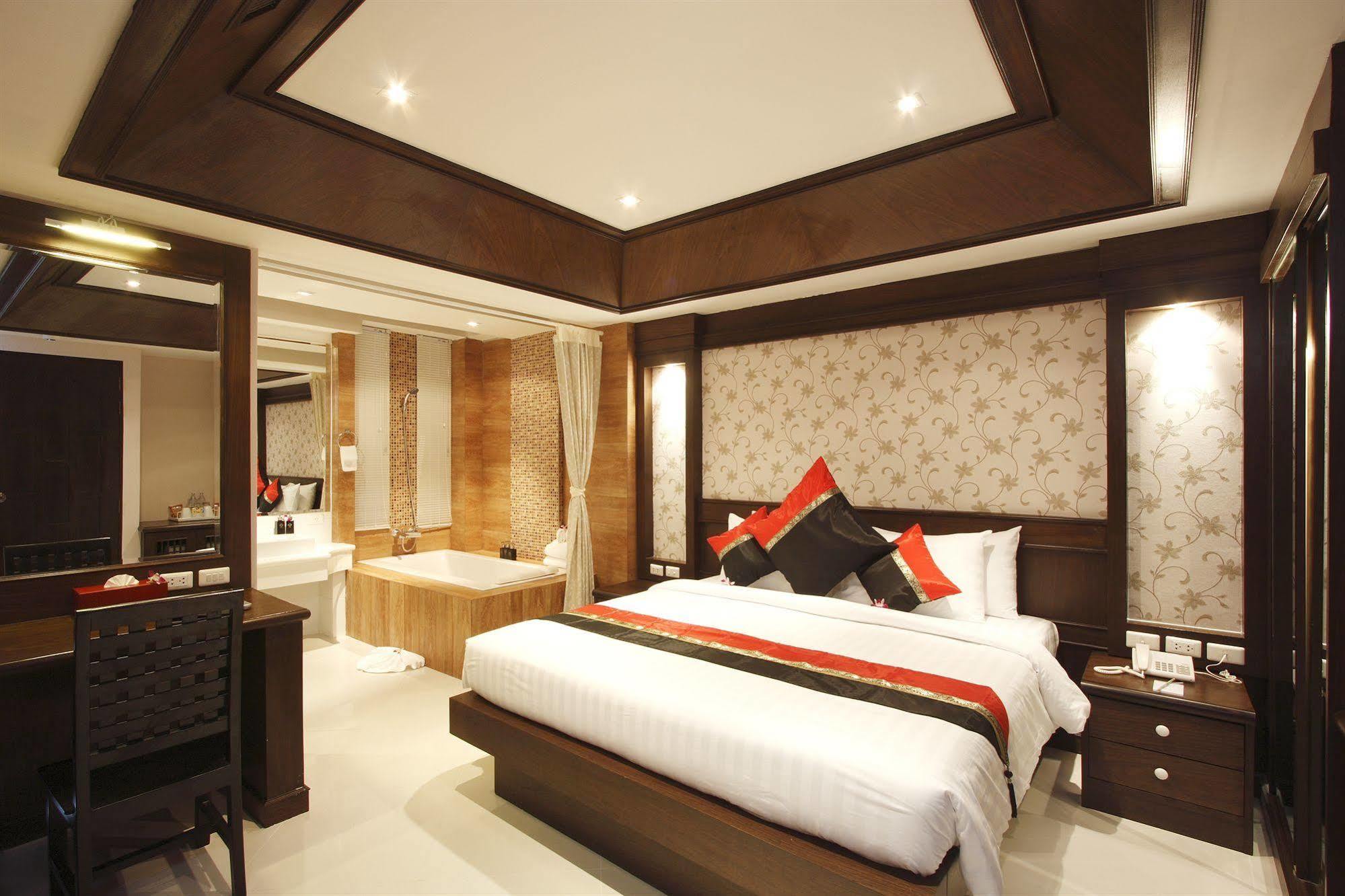 Rayaburi Hotel, Patong Exteriér fotografie