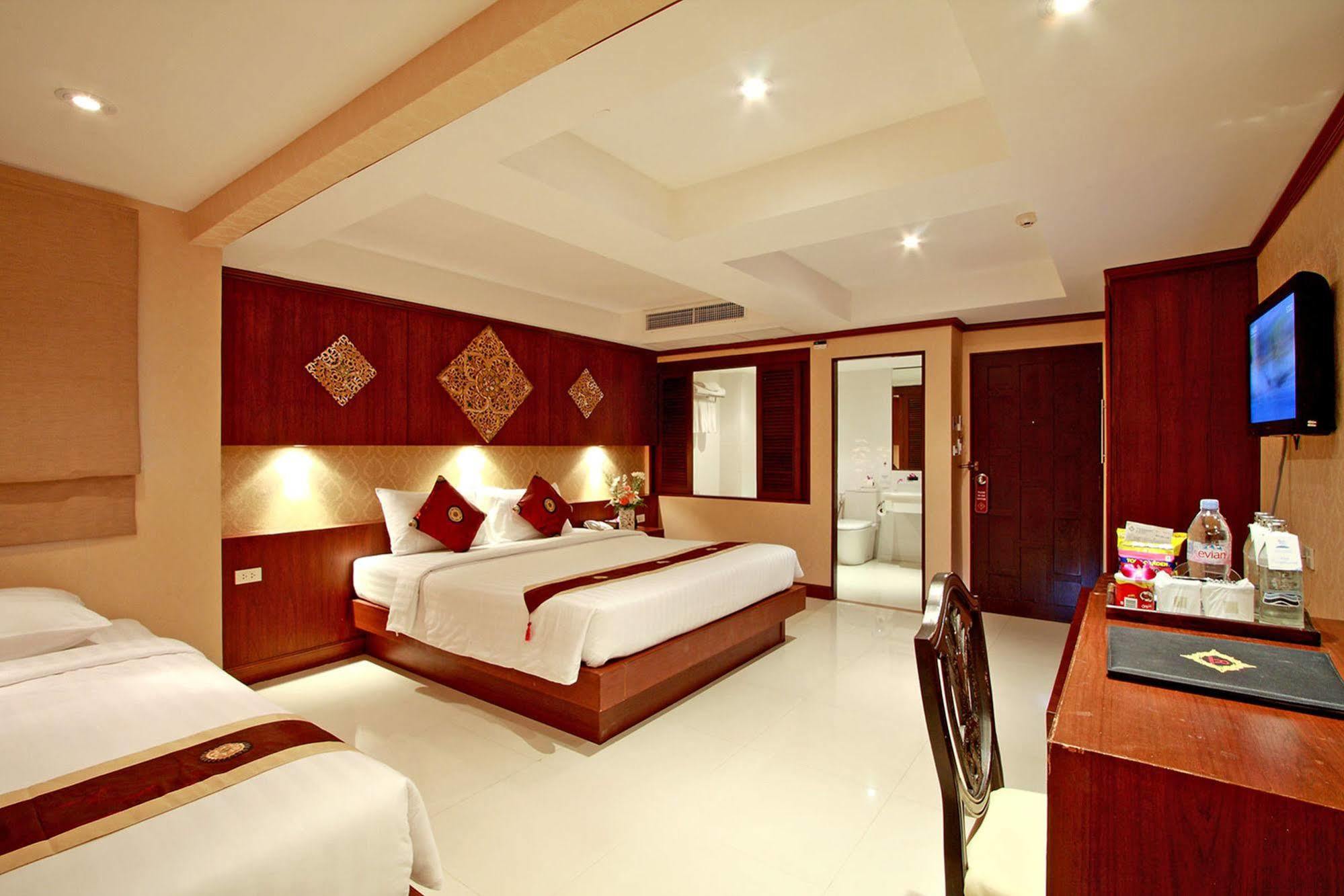 Rayaburi Hotel, Patong Exteriér fotografie