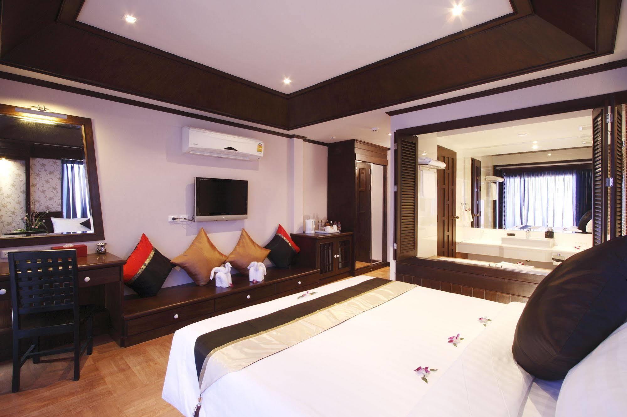 Rayaburi Hotel, Patong Exteriér fotografie